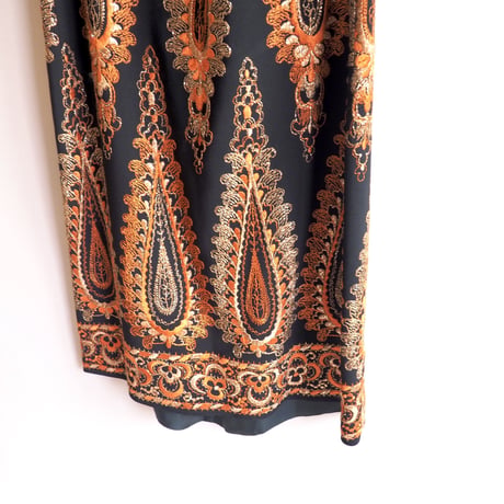 70s abstract embroidered maxi skirt