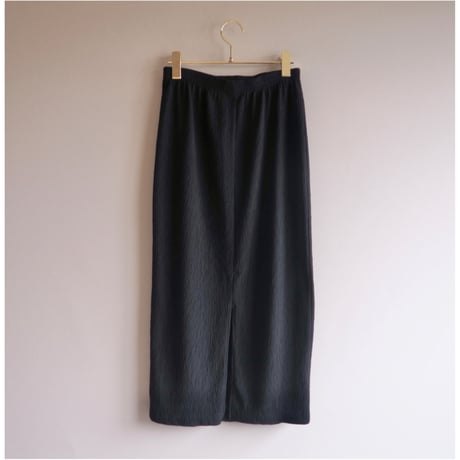 "Bobbie Brooks" black creased maxi skirt