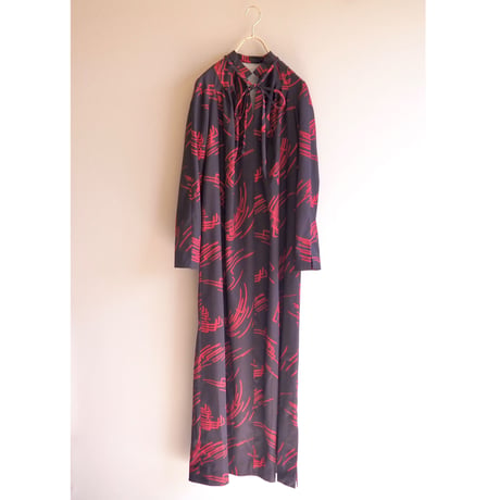 70s abstract l/s house maxi dress