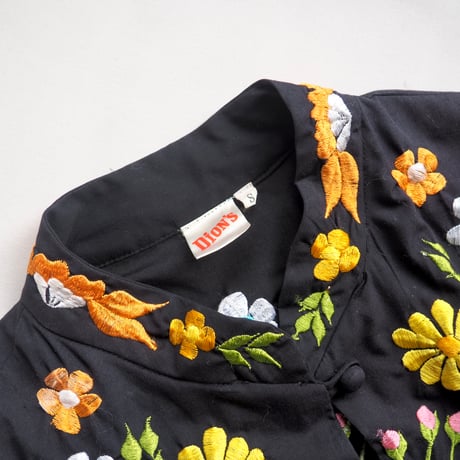 70〜80s "Dion's" floral embroidered jacket