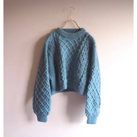 vintage cropped cable sweater