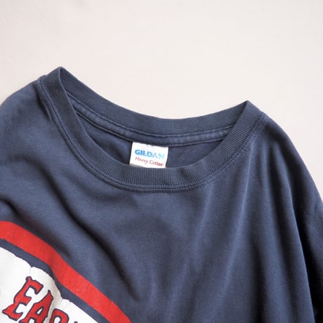 used "GILDAN" print t-shirts