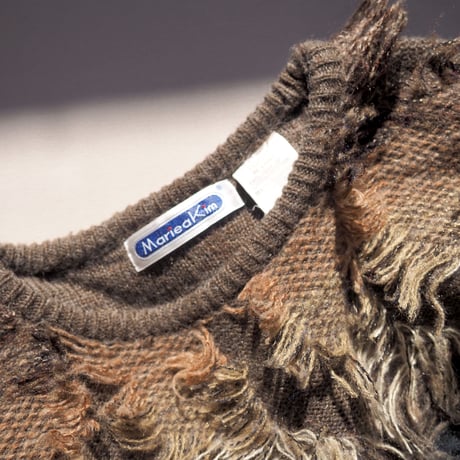 vintage fuzzy design sweater
