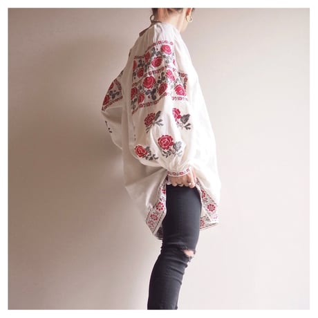 ウクライナ刺繍ブラウス | STORES ウクライナ刺繍ブラウス | STORES