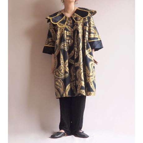 "The African Village" big collar tunic dress (NV×GD)