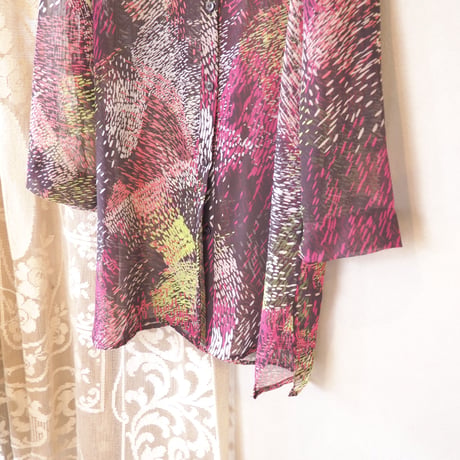 "LIZ BAKER" abstract print sheer blouse