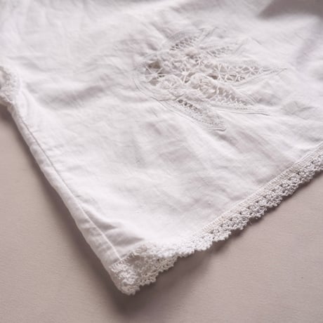 "Lim's" ramie battenberg  lace blouse