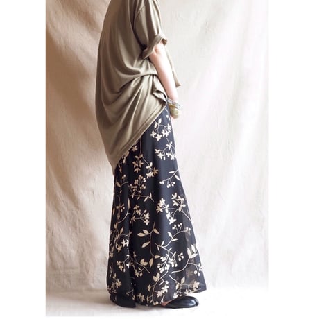 vintage black floral maxi skirt
