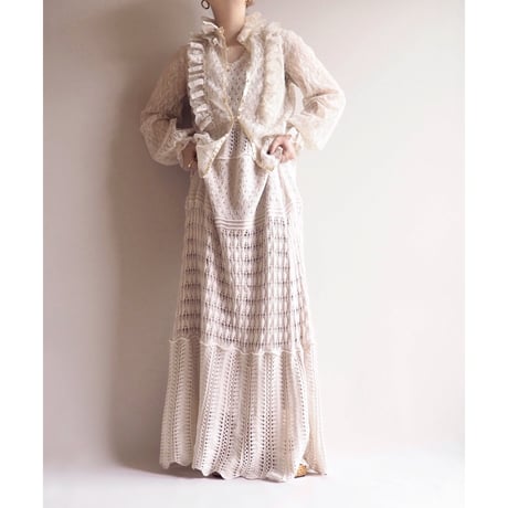 70〜80s ruffle lace blouse