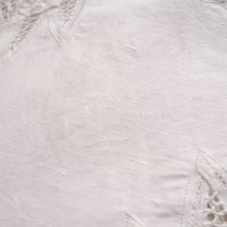 "Lim's" ramie battenberg  lace blouse