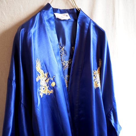 deadstock chinese silk embroidered robe