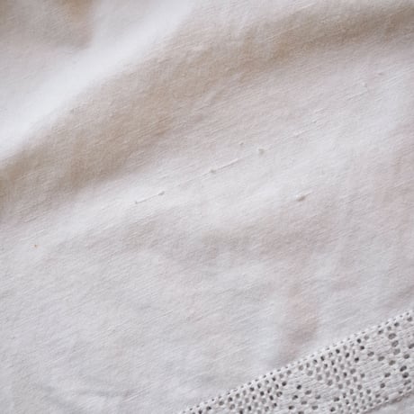 vintage ukrainian embroidered blouse