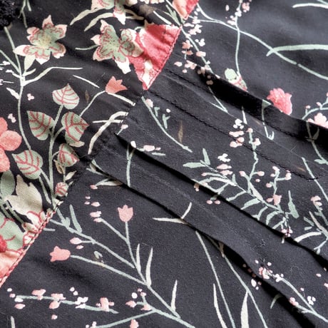 vintage floral balloon sleeve midi dress