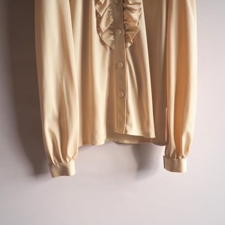 70s〜 pastel yellow ruffle blouse