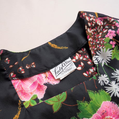 70s "LADY WINN California by Teddi" floral sheer tunic (B)