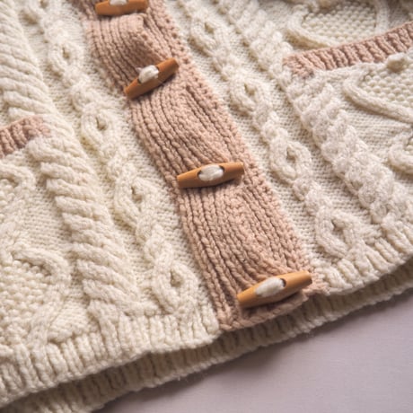 vintage bi color cable design cardigan