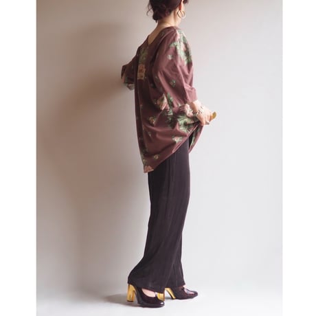 "PourTulle" v-neck floral tops