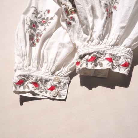 vintage ukrainian embroidered blouse