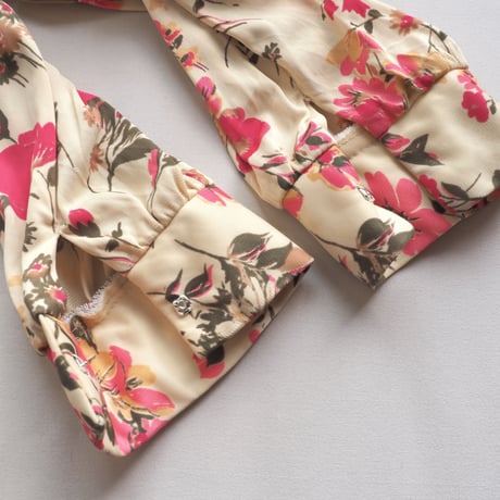 70s floral blouse & flare pants set