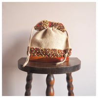 40〜50s wood beads× lucite drawstring woven bag (beige)