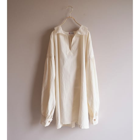 "Georgene Schroeder" balloon sleeve tunic blouse