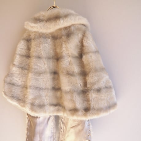 60s "REGINA GLENARA by GLENOIT" faux fur shawl