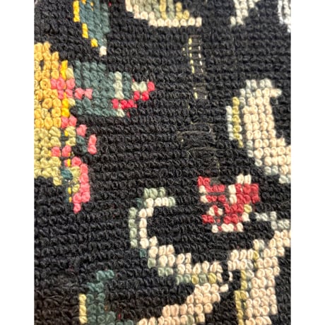 70s〜 floral needlepoint tapestry bag