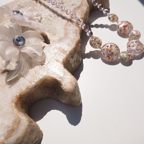 80s glass beads necklace