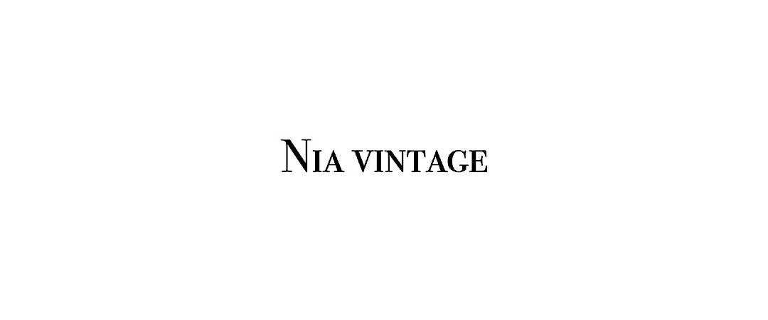 Nia  vintage