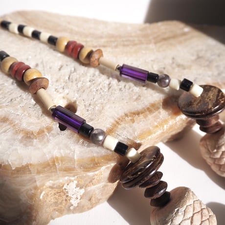 vintage wood beaded chunky necklace (multi)