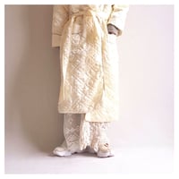 80〜90s embroidered quilt robe