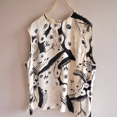 vintage silk abstract print sleeveless tops