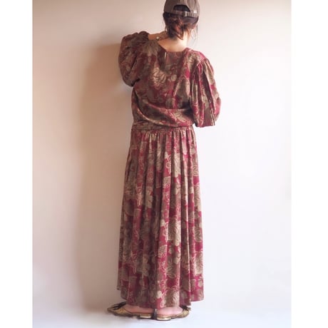 80s "Diane Freis" botanical design maxi dress