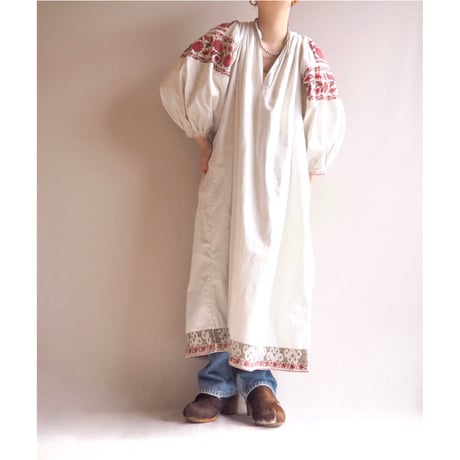 vintage ukrainian embroidered midi dress