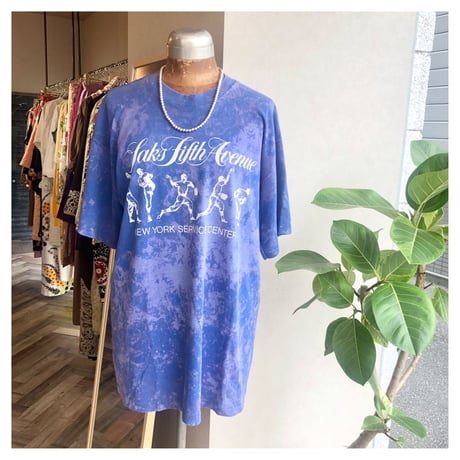 "Sportswear" Saks Fifth Avenue bleach t-shirts