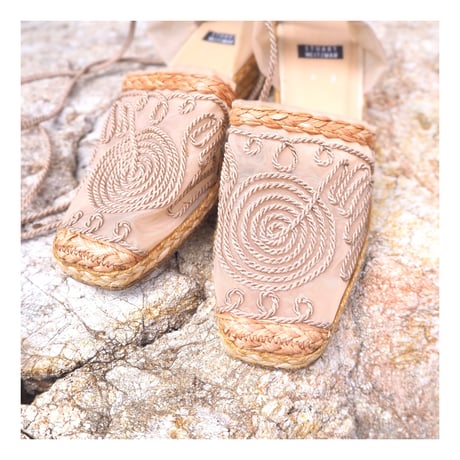 vintage stuart weitzman sheer circle espadrilles