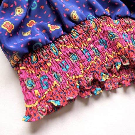 80s "Montage" balloon sleeve abstract design blouse