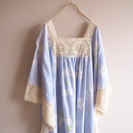 70s "Sears Fashions" floral lace kaftan dress