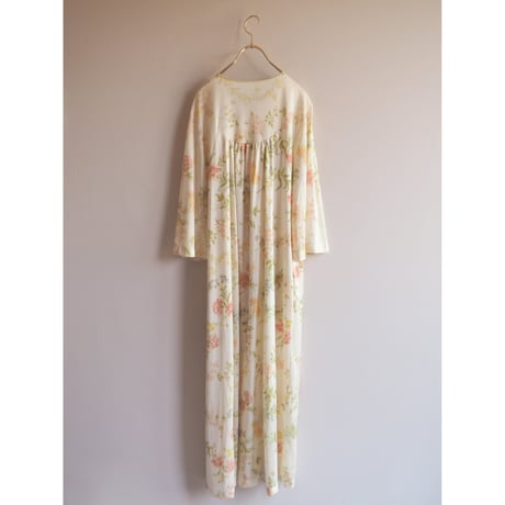 70〜80s "LORRAINE" floral night gown