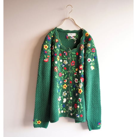 "ALPIN" floral embroidered scallop cardigan