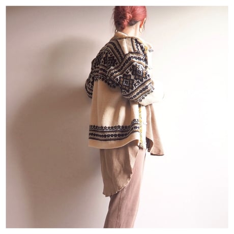 "Nordstrikk" ivory nordic cardigan