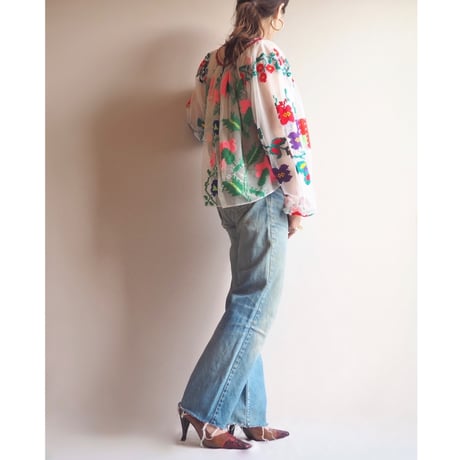 60〜70s romanian sheer embroidered blouse