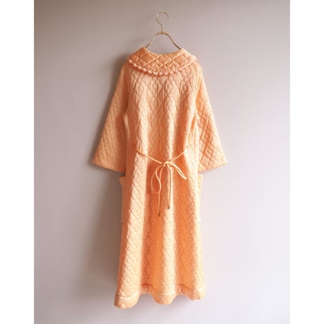 60〜70s peach quilted robe