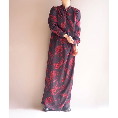 70s abstract l/s house maxi dress