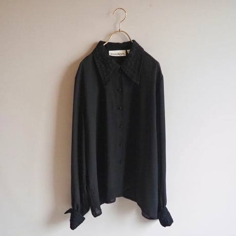 "Claudia Richard" embroidered design semi sheer blouse