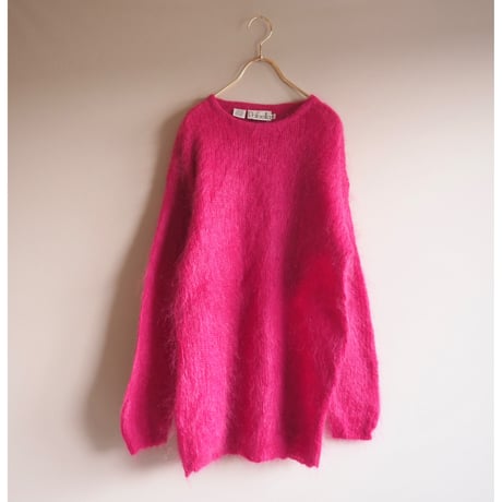 "Rafaella" oversized mohair sweater (vivid pink)