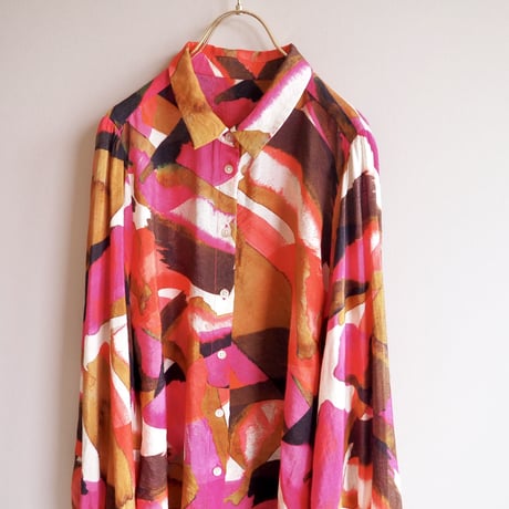 vintage abstract balloon sleeve blouse