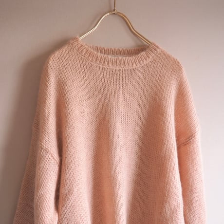 "REFERENCE POINT" cropped mohair sweater (dusty pink)