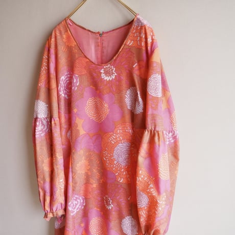 70s floral balloon sleeve maxi dress