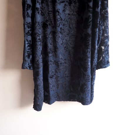 "Carol Little sport" floral velvet sheer blouse